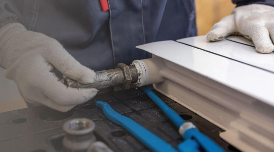 Professional water heater repair services in Italy, TX